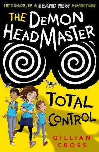 Total Control (2), anglická kniha
