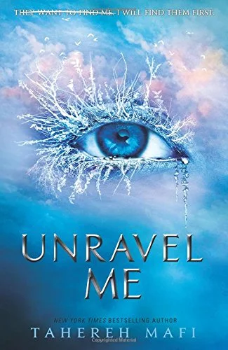 Unravel Me (2), anglická kniha