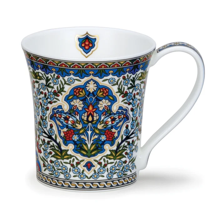 Amara Red, porcelánová šálka