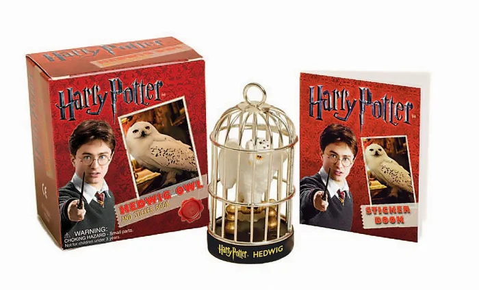 Harry Potter Hedwig Owl Kit and Sticker Book, darčekový predmet