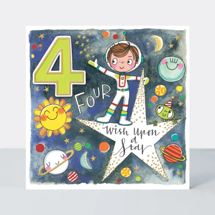Age 4 Boy Astronaut On Star (CHAT8), prianie