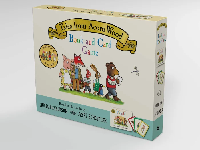 Tales from Acorn Wood Book and Card Game, leporelo a hra