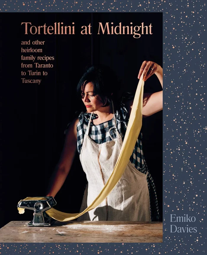 Tortellini at Midnight : and other heirloom family recipes from Taranto to Turin to Tuscany, anglická kniha