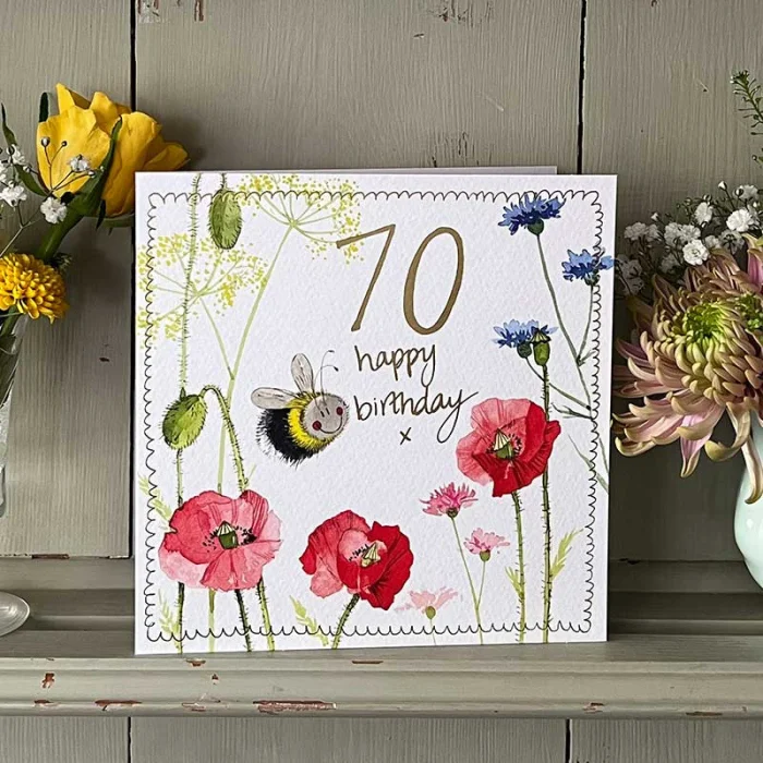 Bee 70 Year Old Birthday Card (S547), prianie