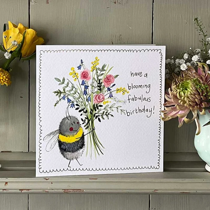 Bee and Bunch of Flowers Birthday Card (S526), prianie