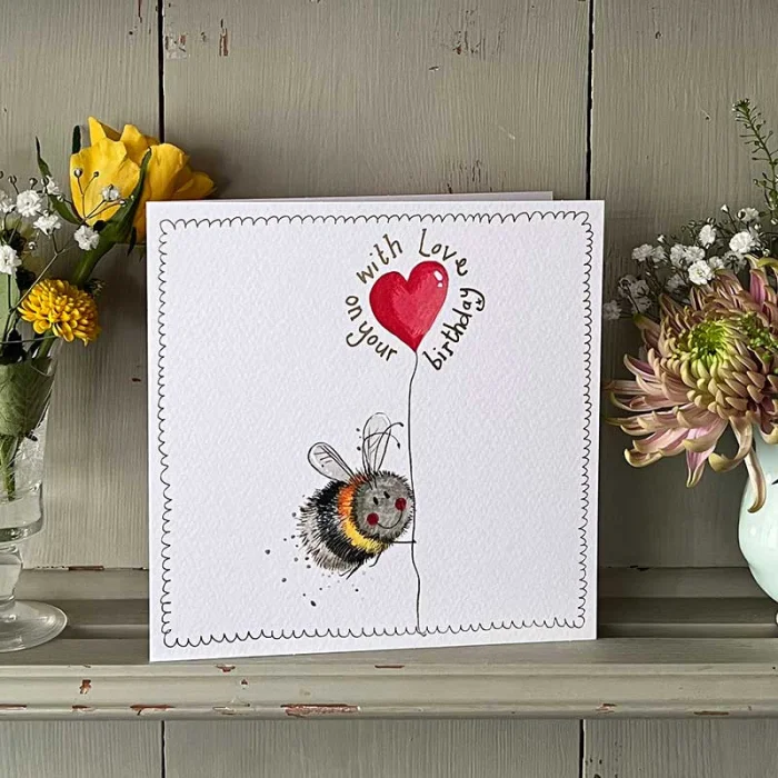 Bee Sending Love Birthday Card (S559), prianie