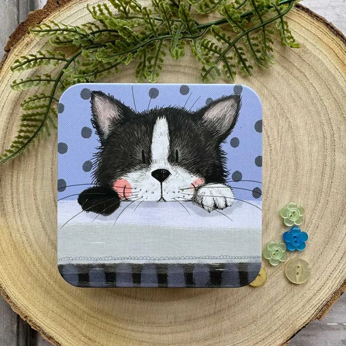 Frisky Medium Square Tin (MST16), malá plechovka